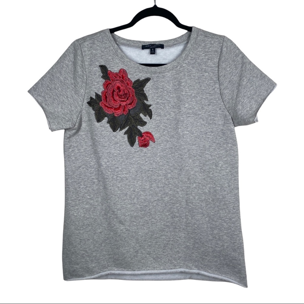 Romeo & Juliet Couture Grey Floral Embroidered Short Sleeve Sweatshirt Top (S)